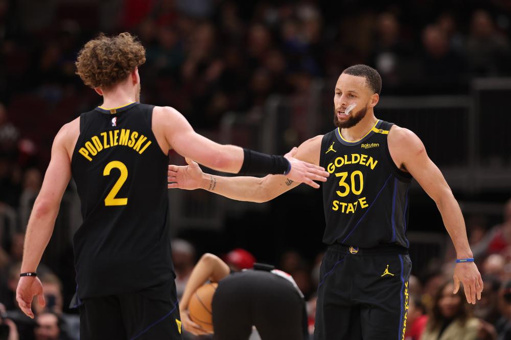 频繁动荡的 频繁动荡的