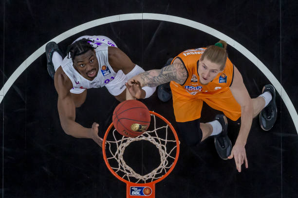 一个明显的 一个明显的