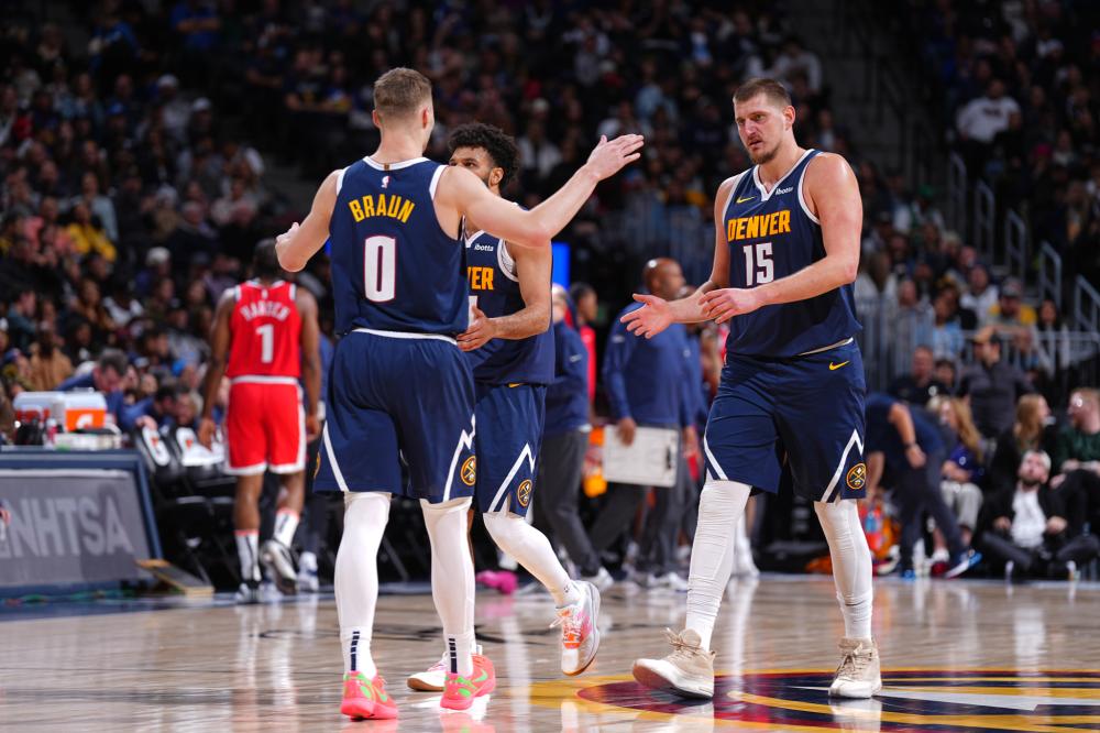 通过突出城 通过突出城