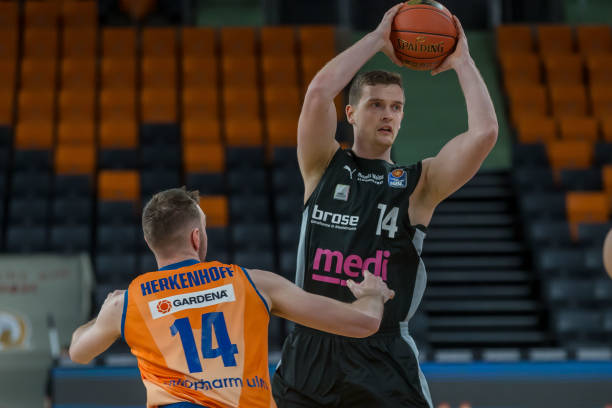 的排兵布阵 的排兵布阵